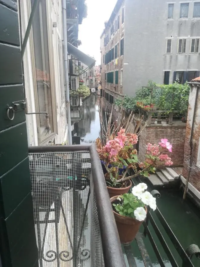 Appartamento Casa pergoletto Venezia Italia